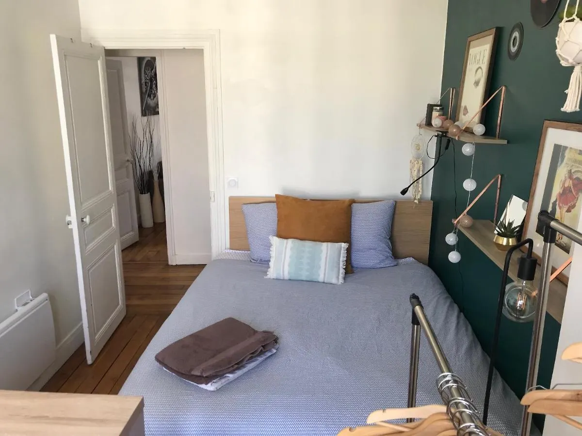פריז Quiet Apartment Hill Of Montmartre 0*,