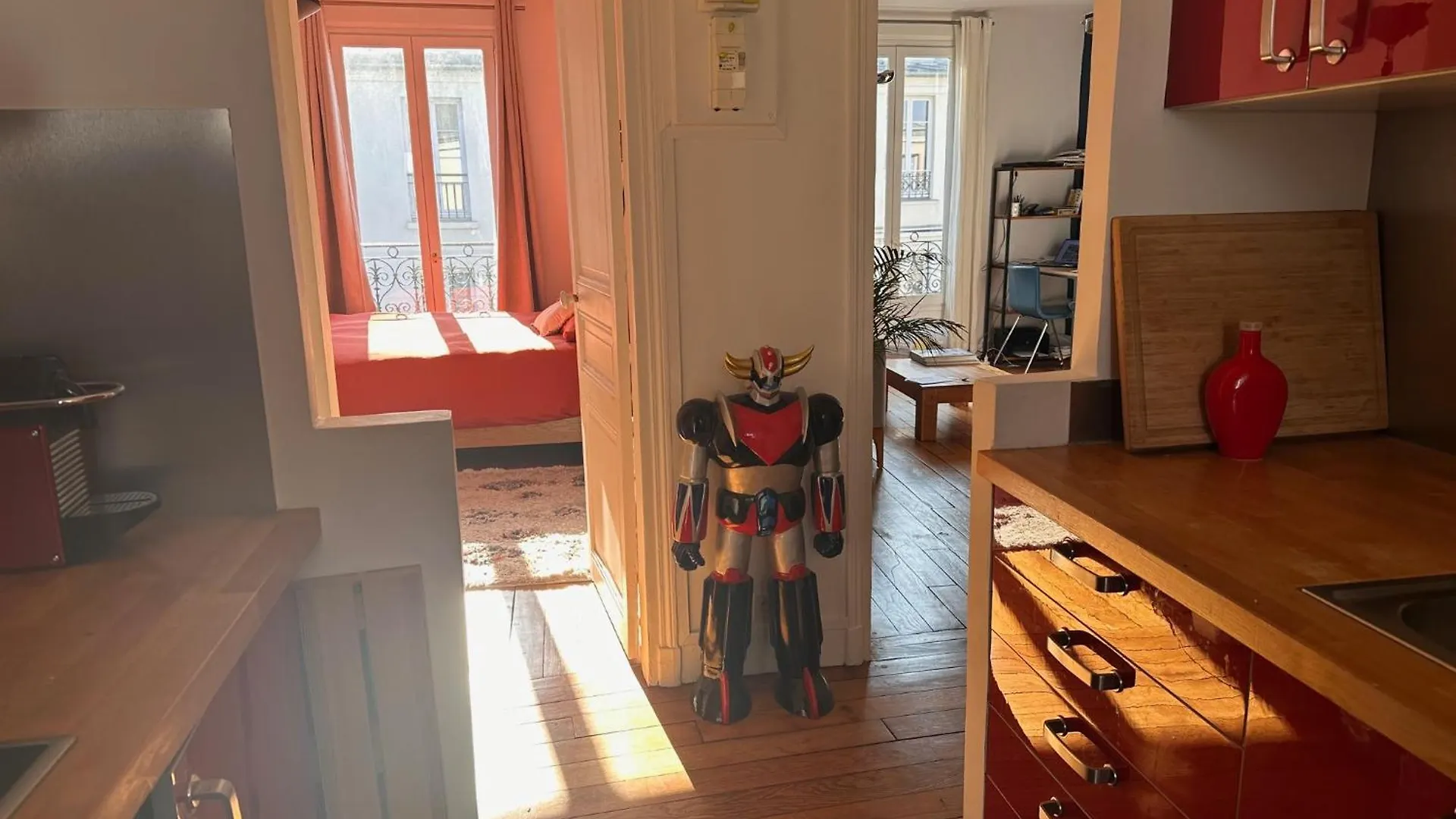 פריז Quiet Apartment Hill Of Montmartre צרפת
